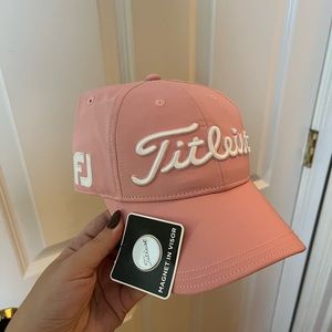 Titleist womans hat
